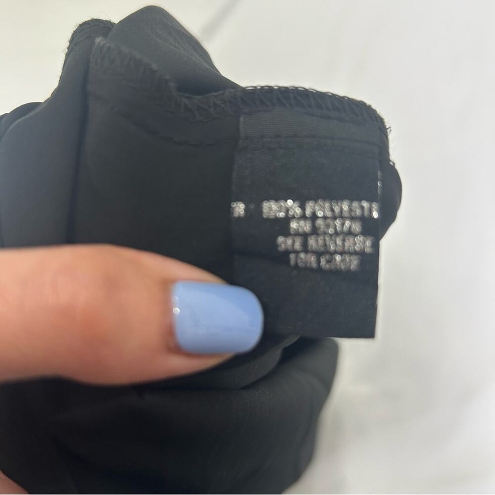 Catherine Malandrino Lace Up Back V- Neck Flowy Sleeveless top women’s Medium - Picture 8 of 8